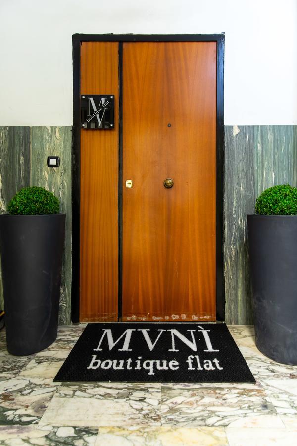 Muni Boutique Flat By Babylon Stay Napoli Bagian luar foto